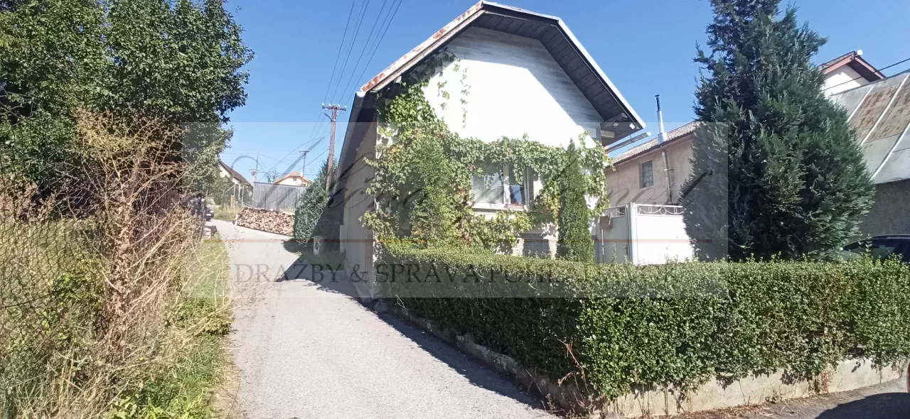 Dobrovoľná dražba: Rodinný dom